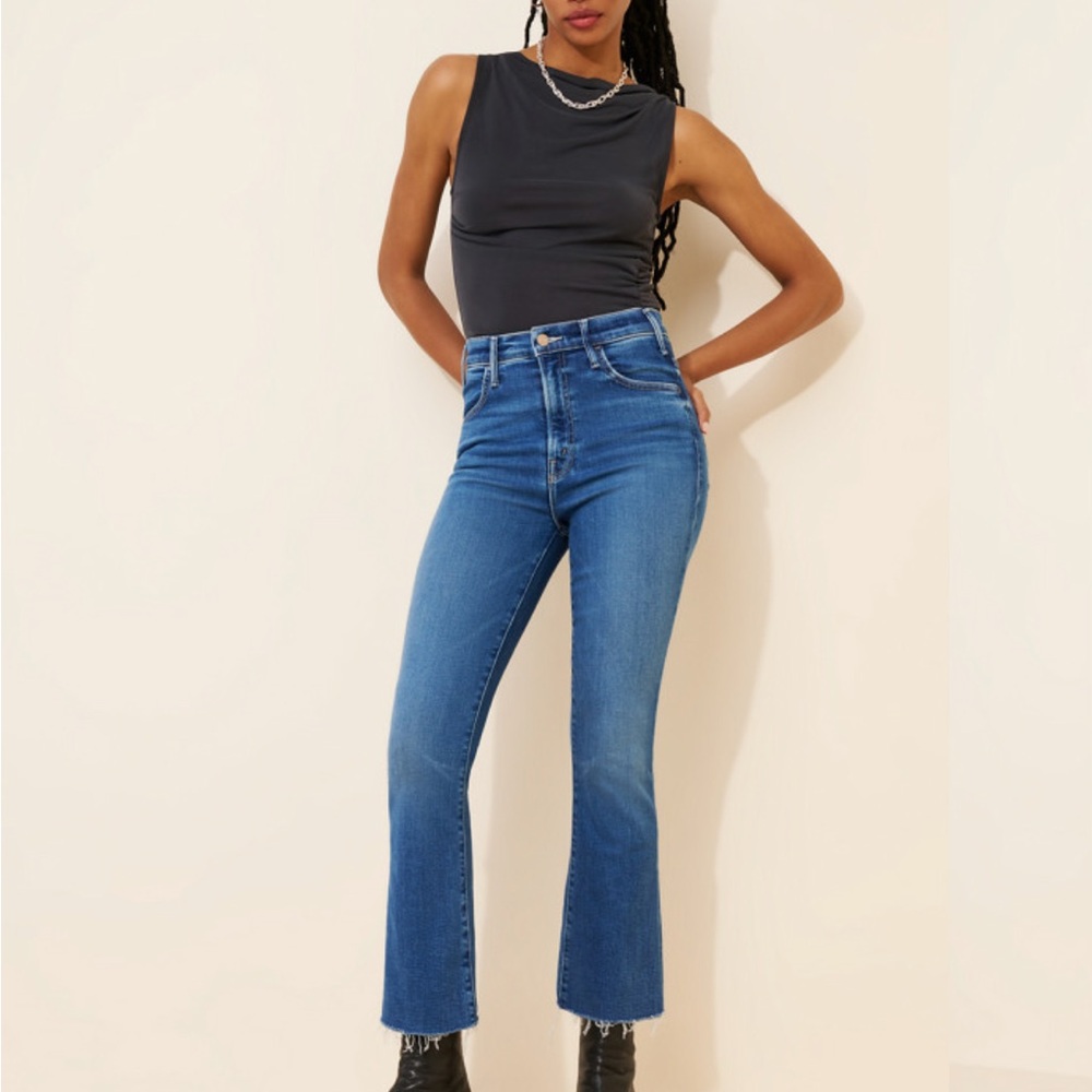 MOTHER The Hustler Ankle Fray Jeans in Medium Blue Wash